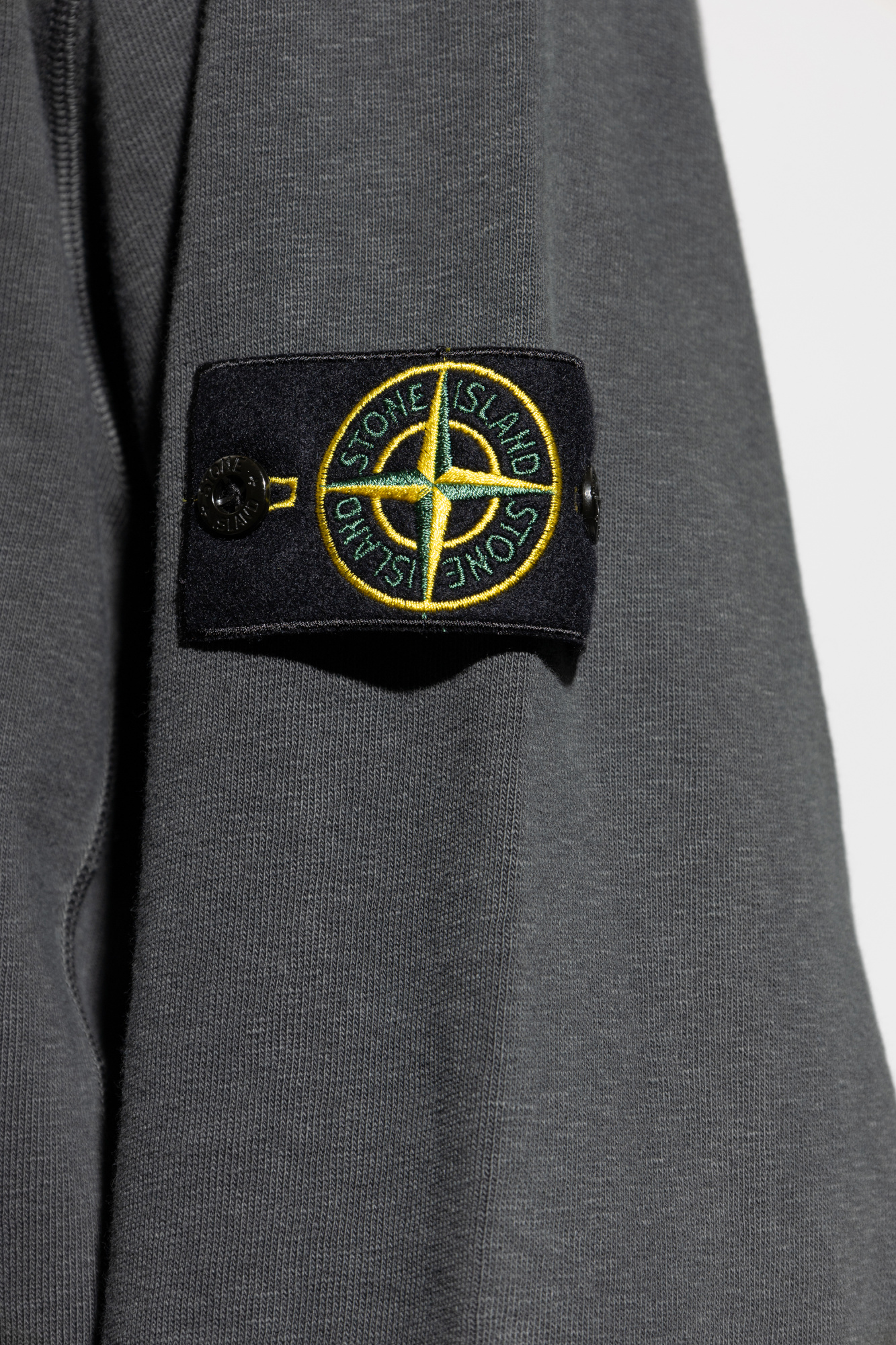 スウェット・トレーナー STONE  JERSEY SWEATSHIRT WITH LOGO BADGE Stone Island Stone Island Logo Badge Sweatshirt - Hoodies